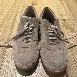 Common Project pink suede women’s sneakers size 7 with extra set of laces